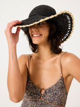 Black Scalloped Edge Straw Hat