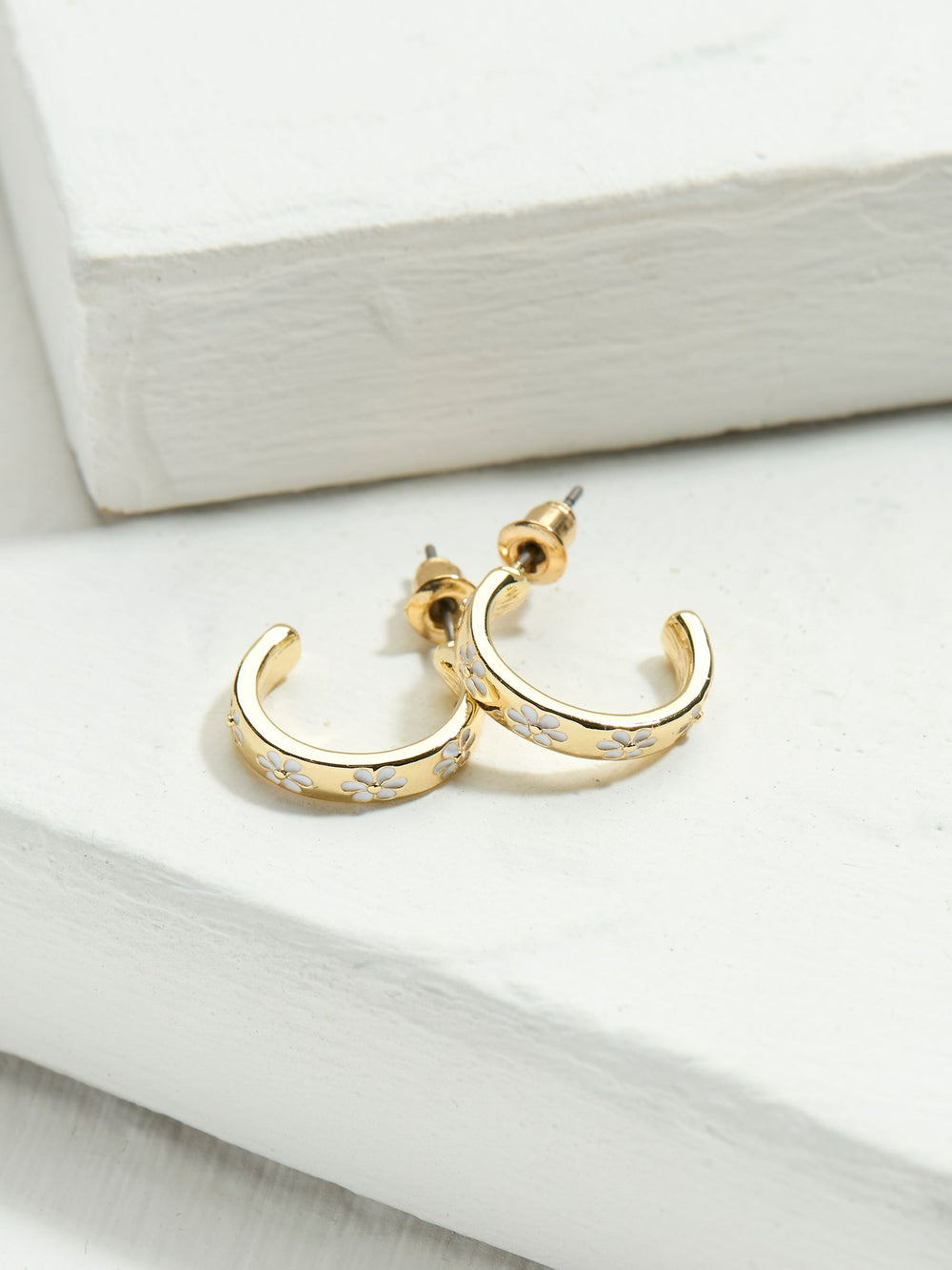 White Enamel Daisy Stud Earrings