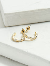 White Enamel Daisy Stud Earrings
