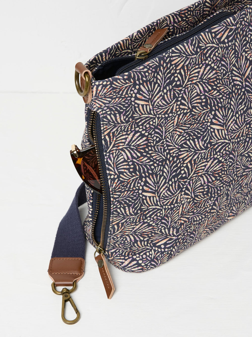 Kingston Navy Blue Canvas Bag