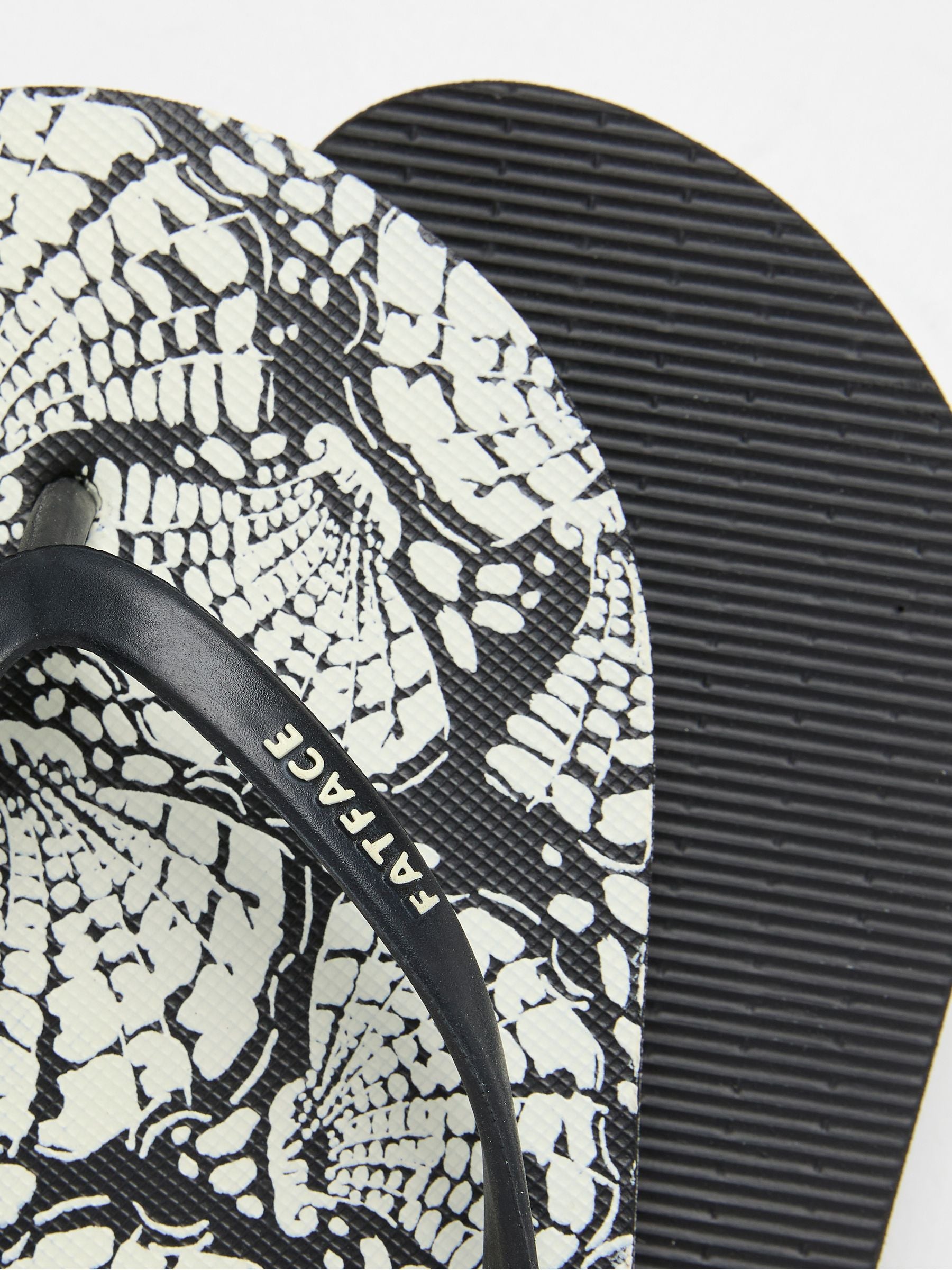 Portloe Black Flip Flop