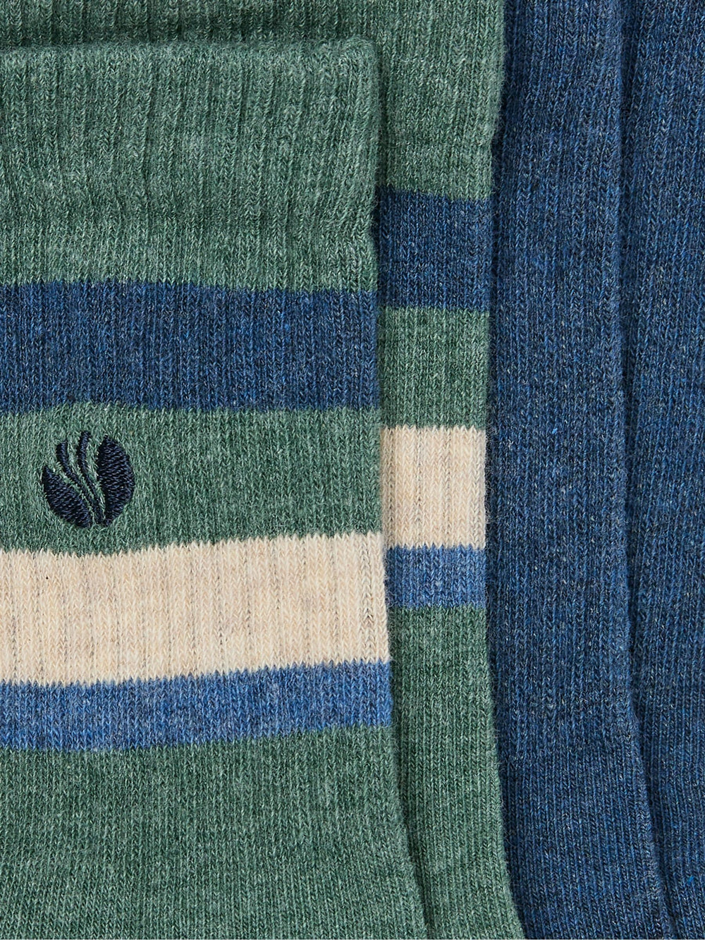 Green 2 Pairs of Sport Socks