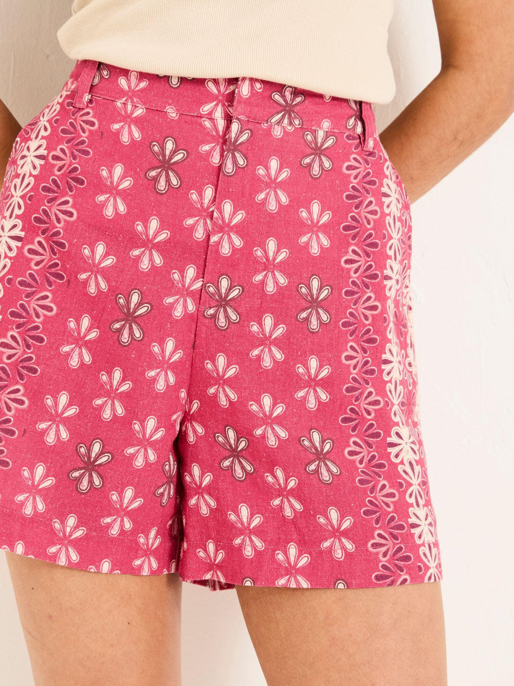 Nell Dark Pink Earth Geo Linen Blend Shorts