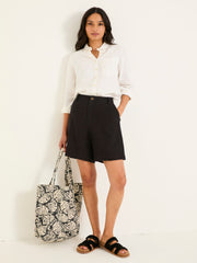 Nell Black Linen Shorts