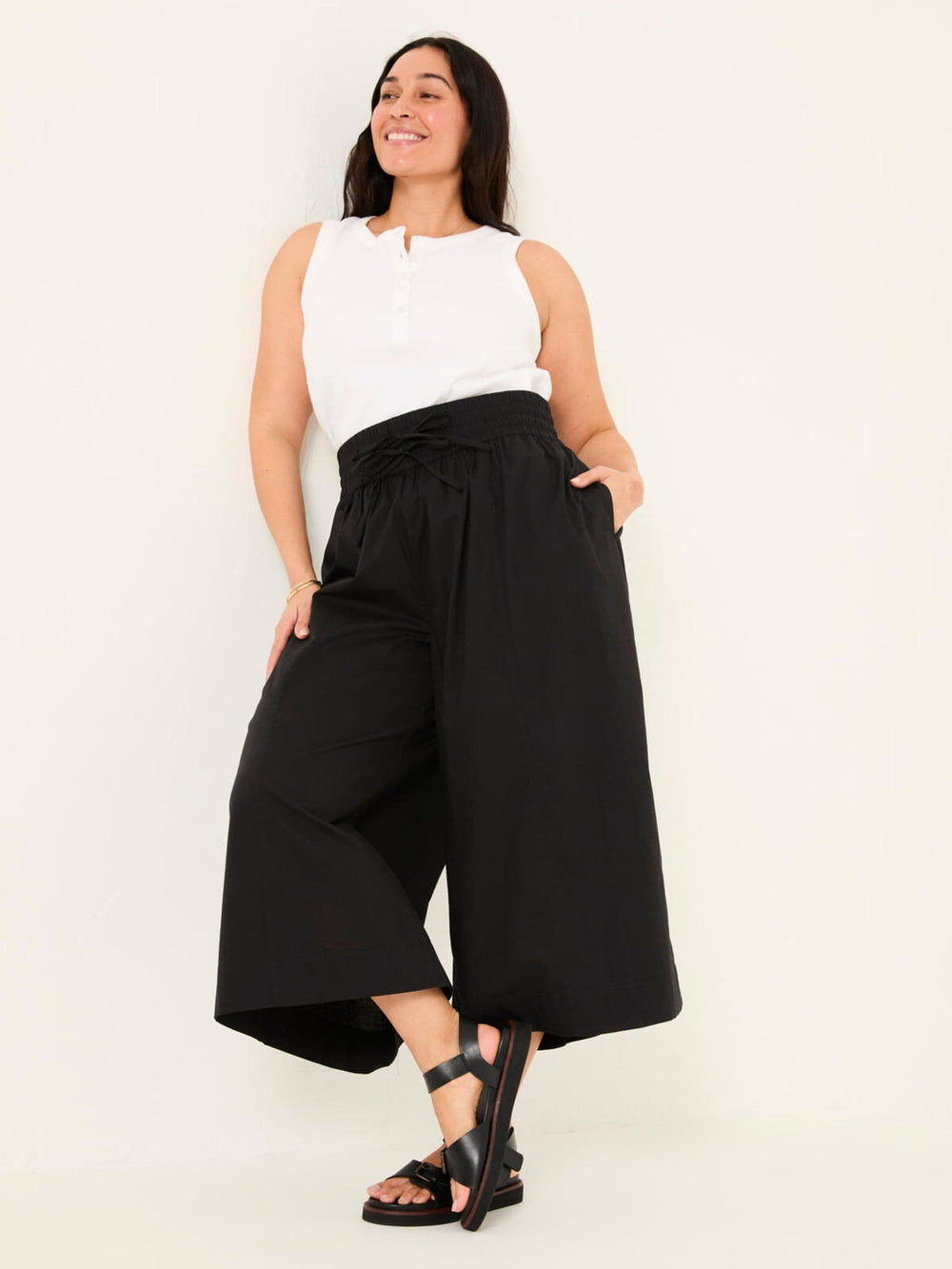 Aubrey Black Wide Leg Crop Trouser