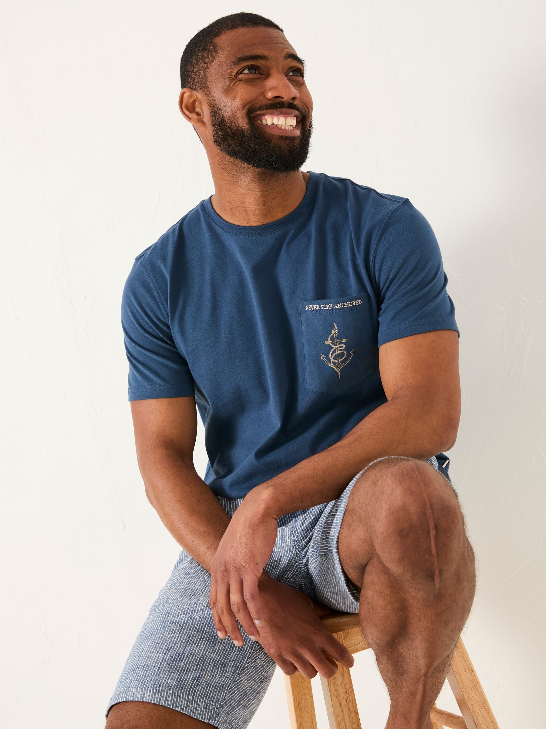 Navy Anchor Pocket Tshirt