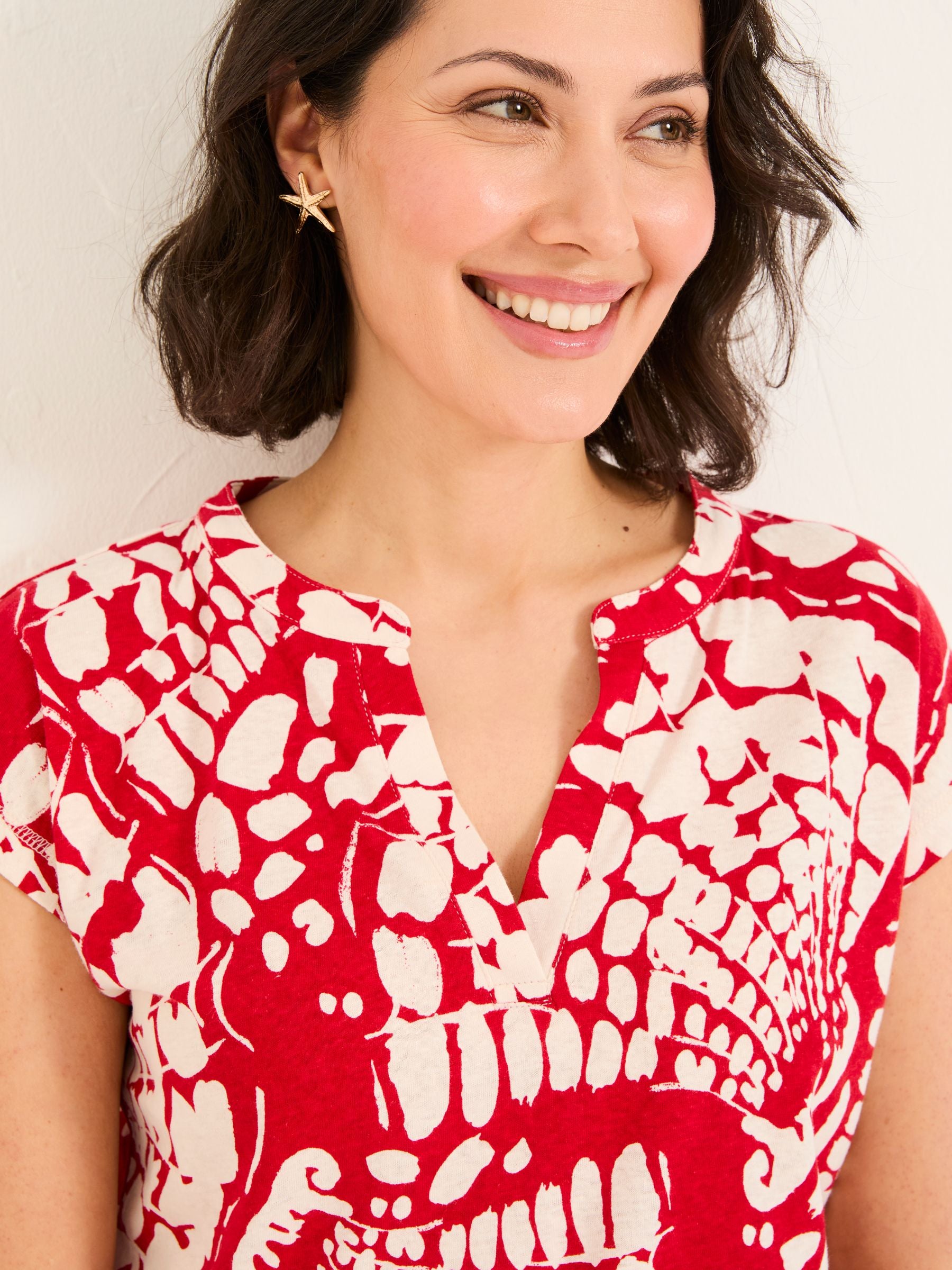 Red Mono Shells Linen Blend Notch Neck Top