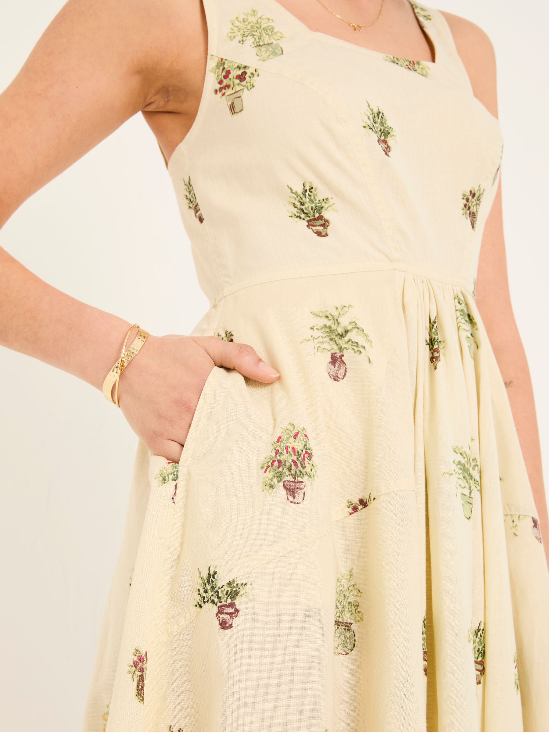 Maria Ivory Plants Midi Dress