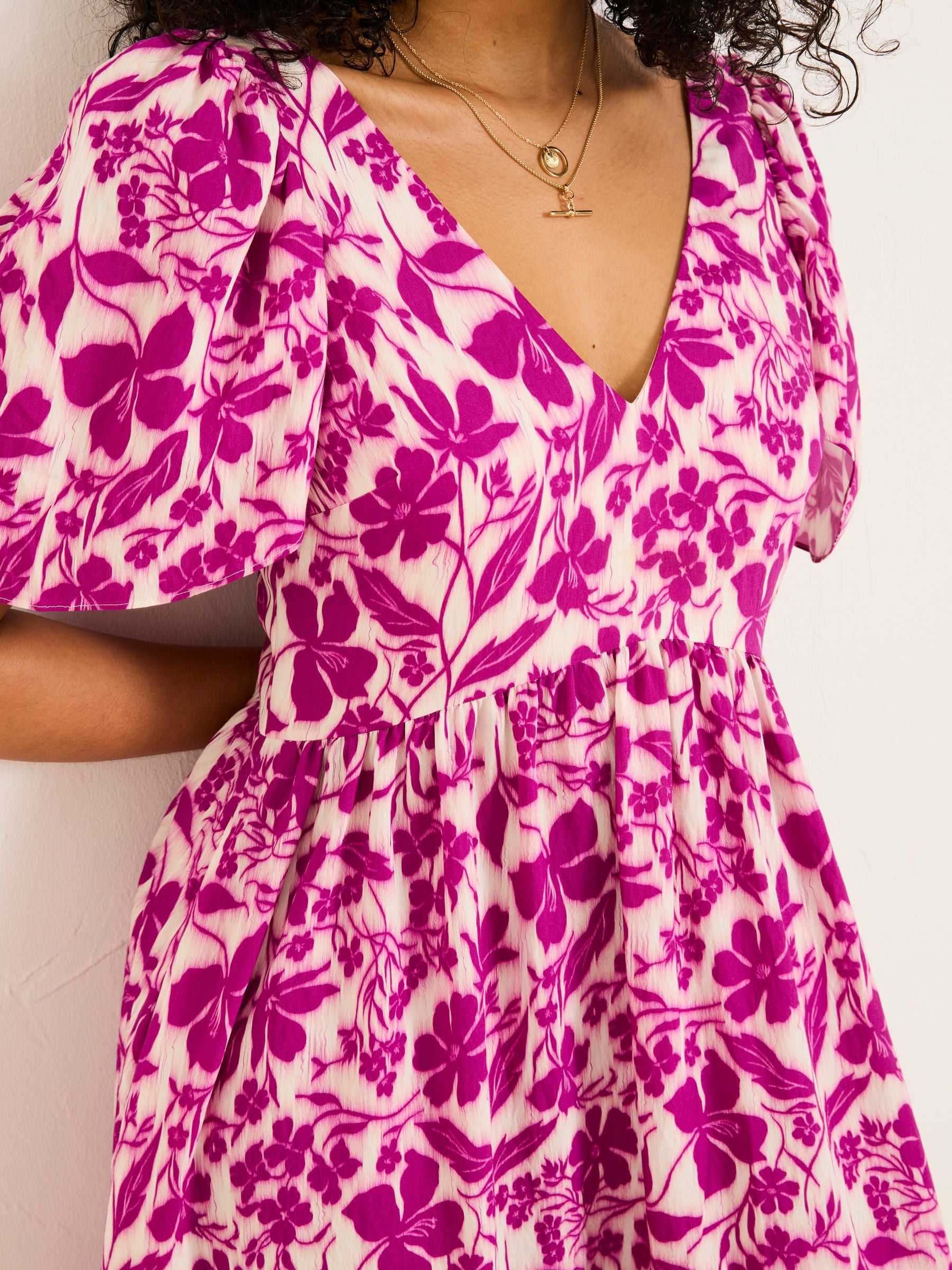 Marlowe Purple Gathered Sleeve Printed Dress