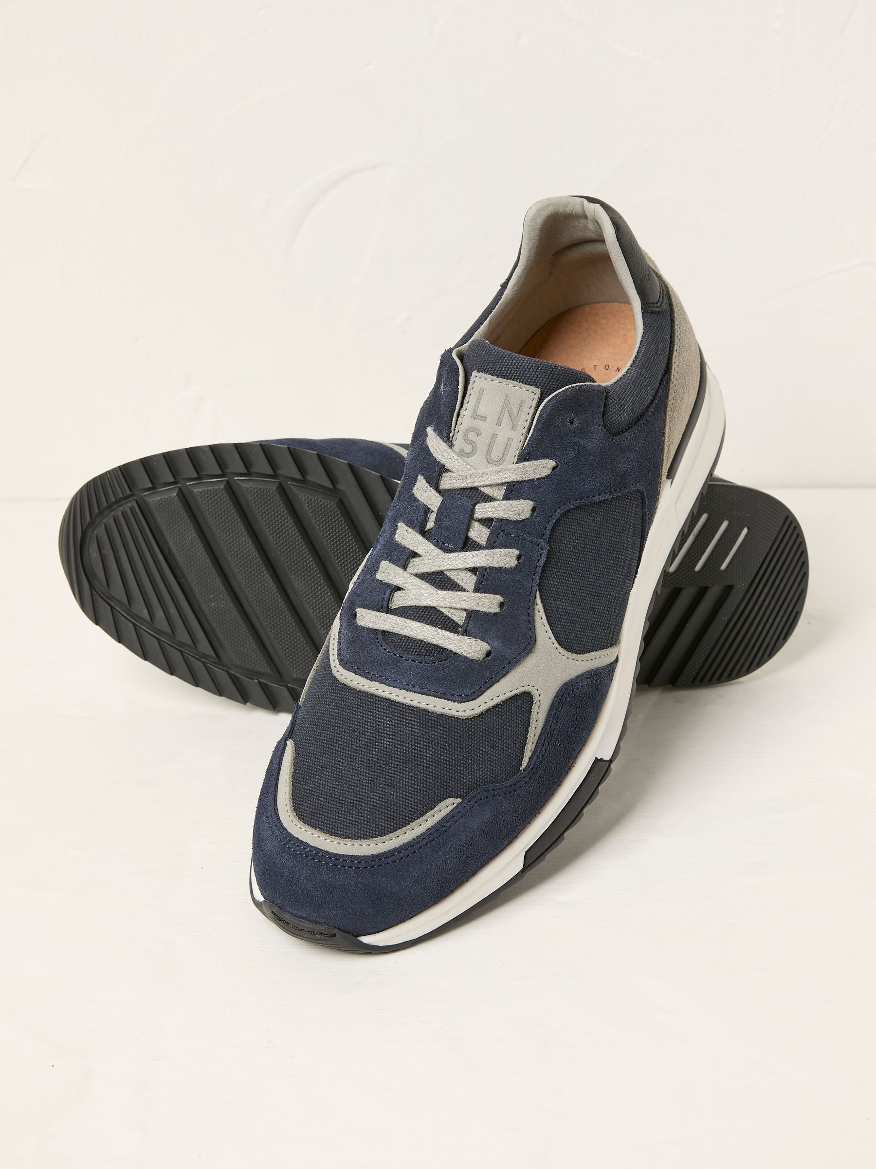 Hudson Navy Runner Trainer
