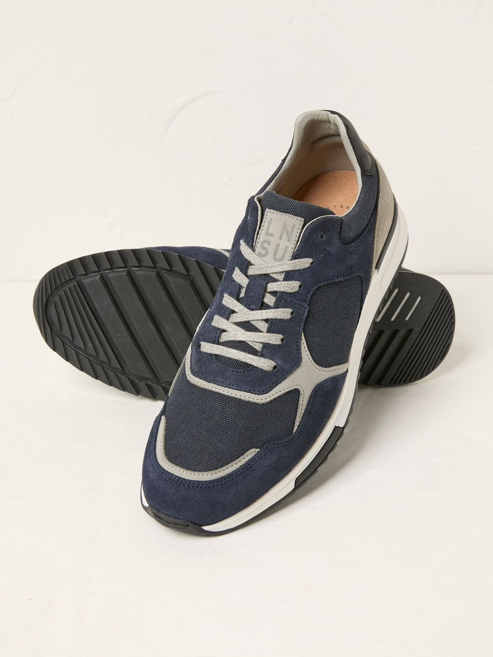Hudson Navy Runner Trainer
