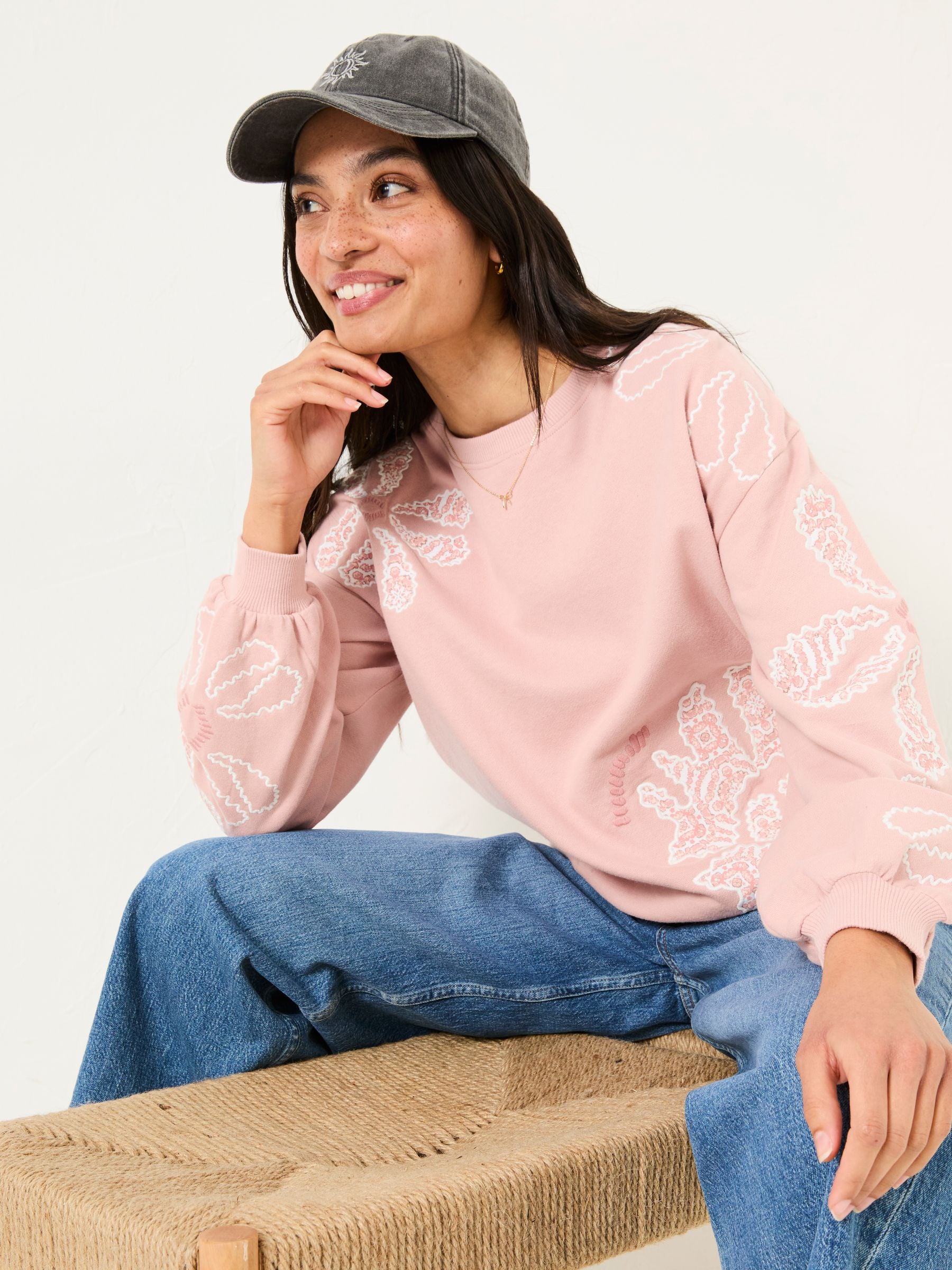 Alex Pink Wonderment Graphic Crew