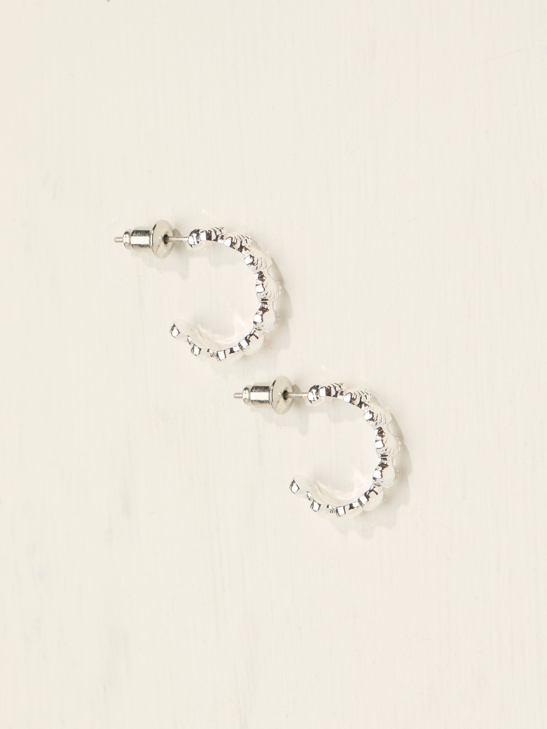 Silver Tone Shell Chain Hoop Earrings