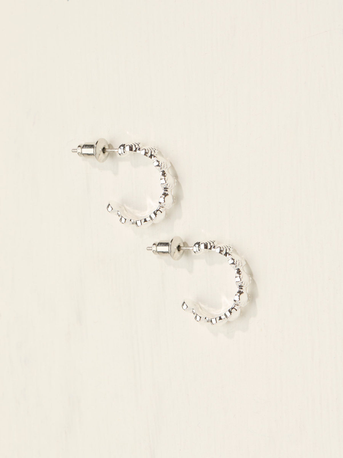 Silver Tone Shell Chain Hoop Earrings