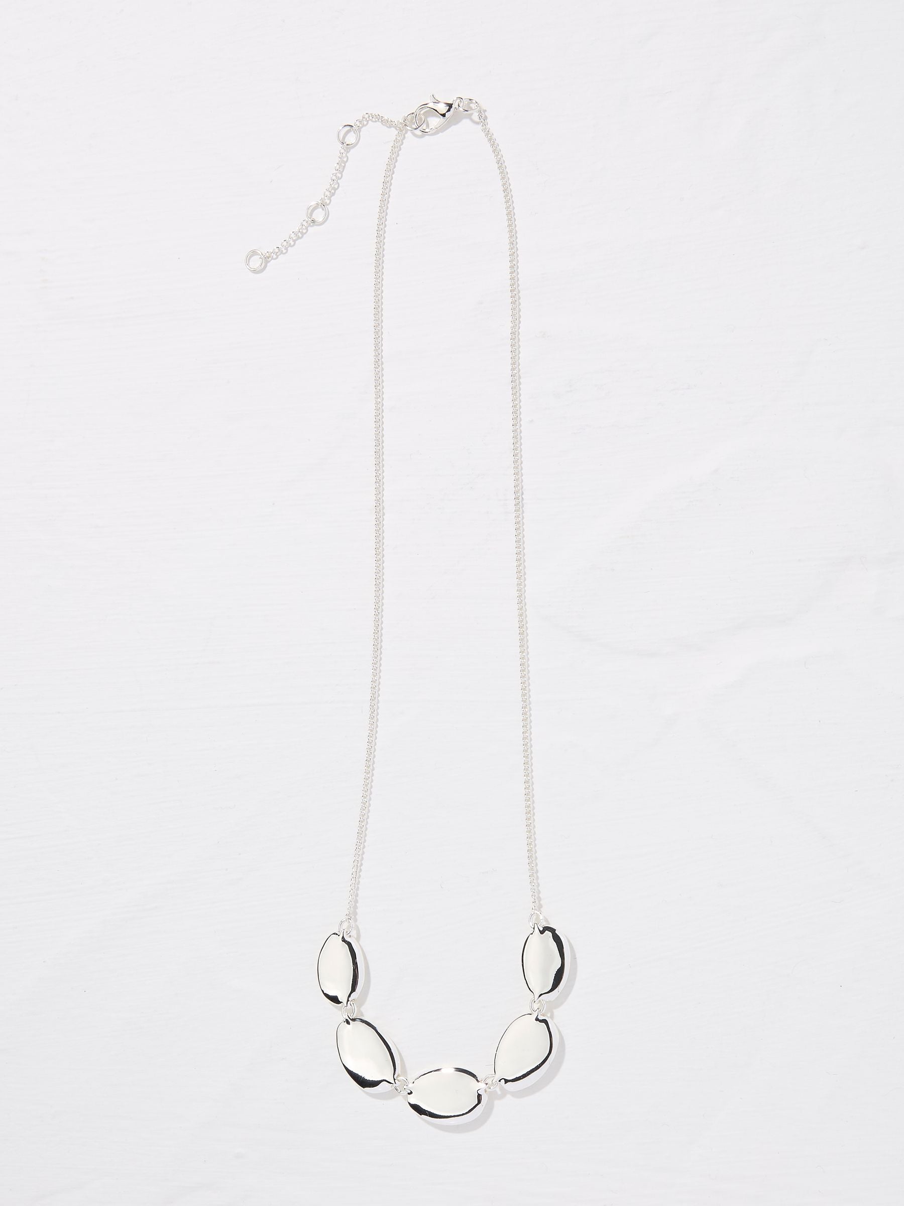 Silver Tone Oval Chunky Necklace