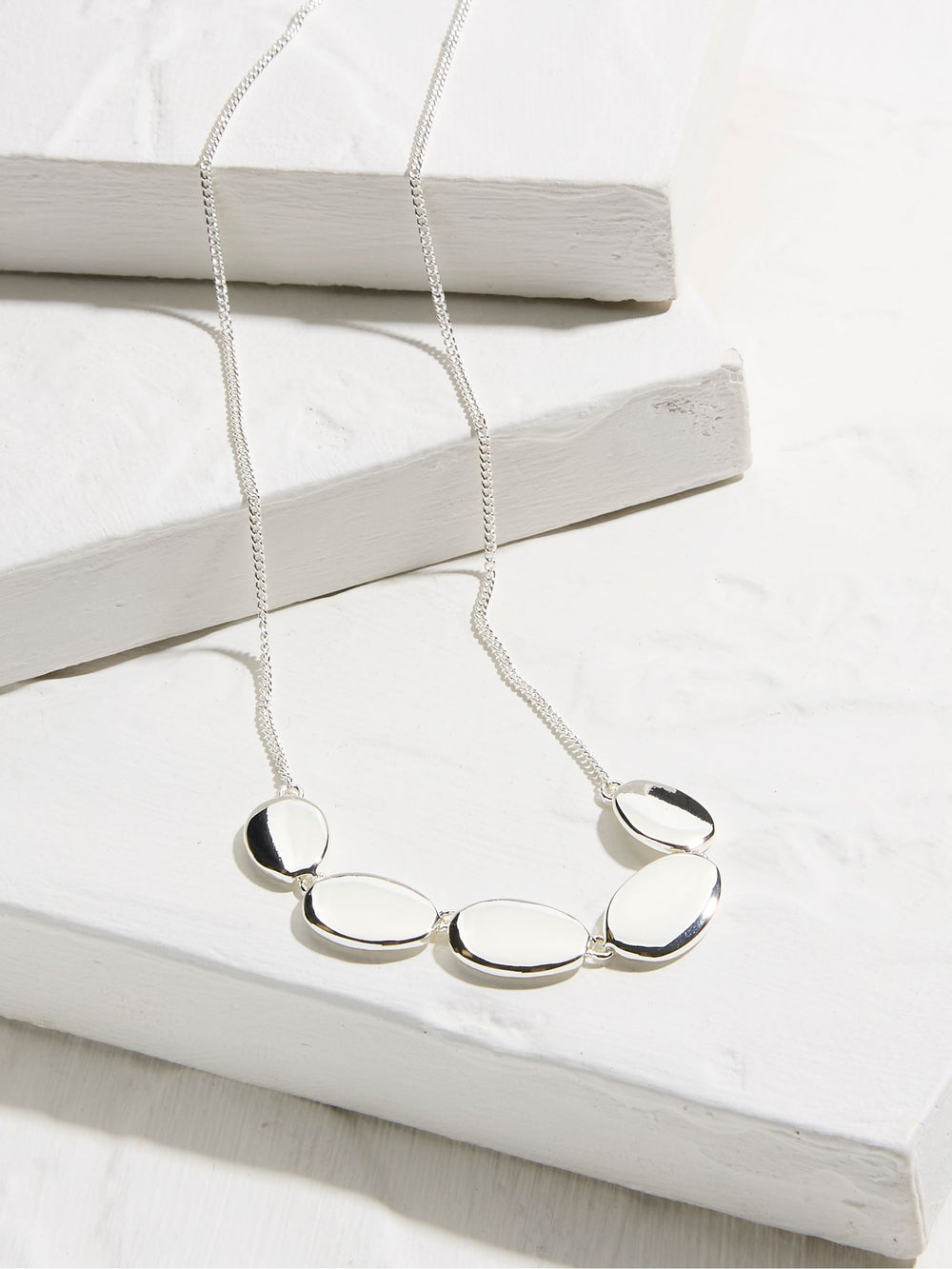 Silver Tone Oval Chunky Necklace