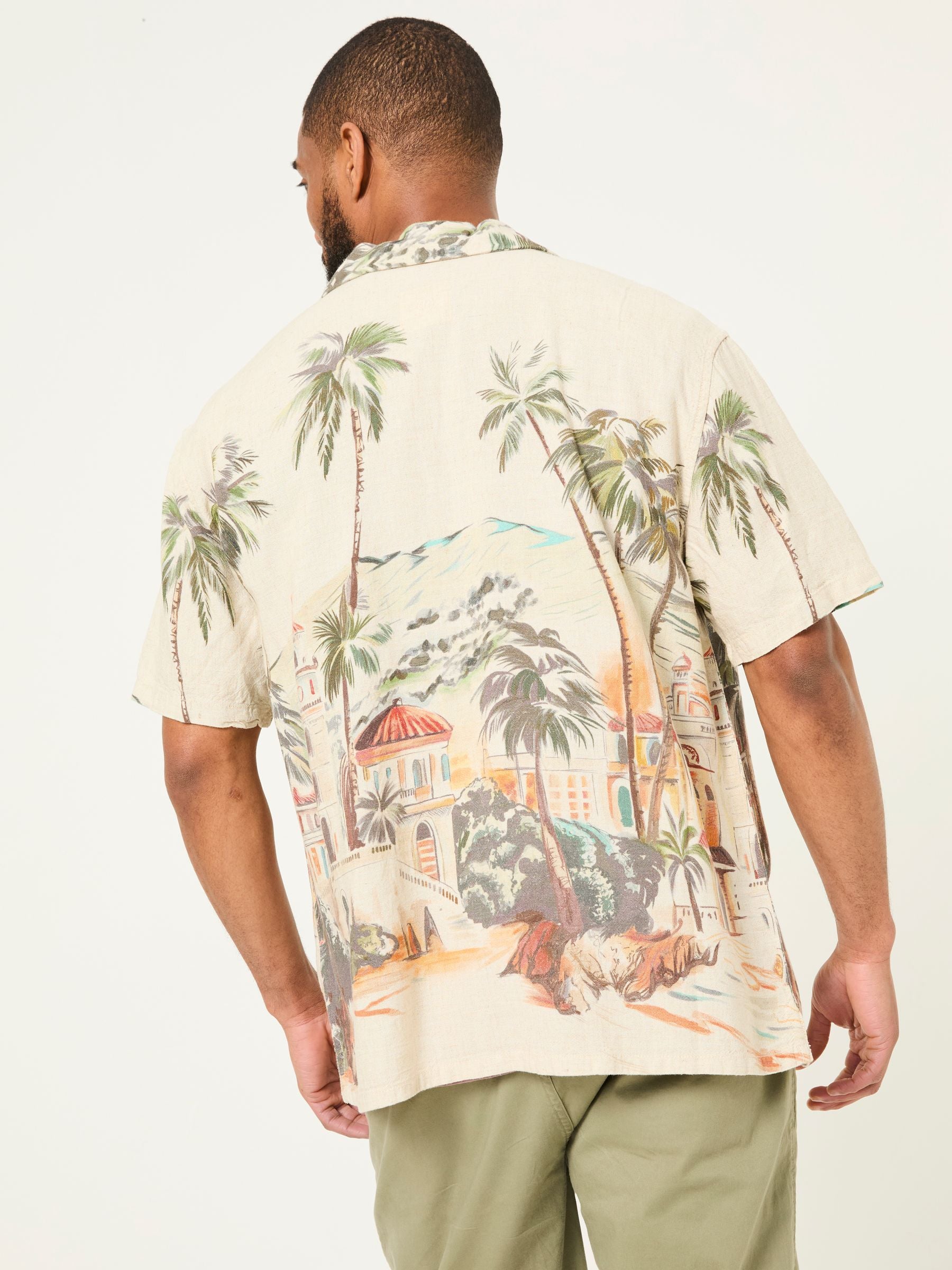 Light Natural Short Sleeve Scene Print Shirt