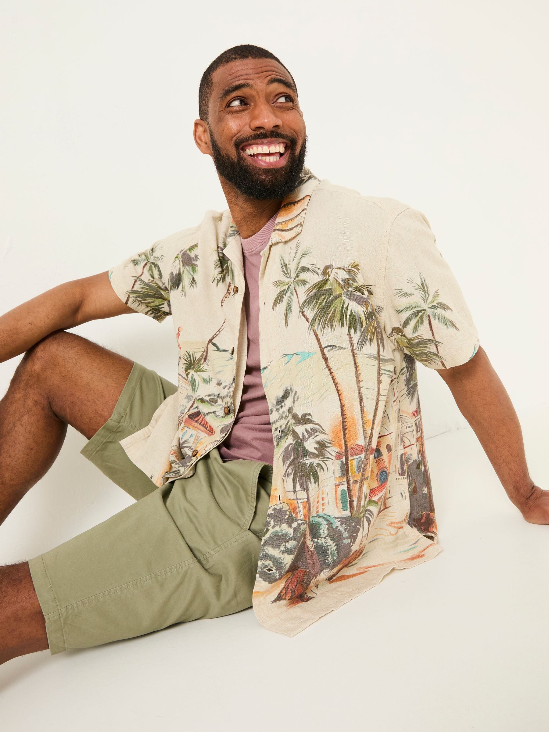 Light Natural Short Sleeve Scene Print Shirt