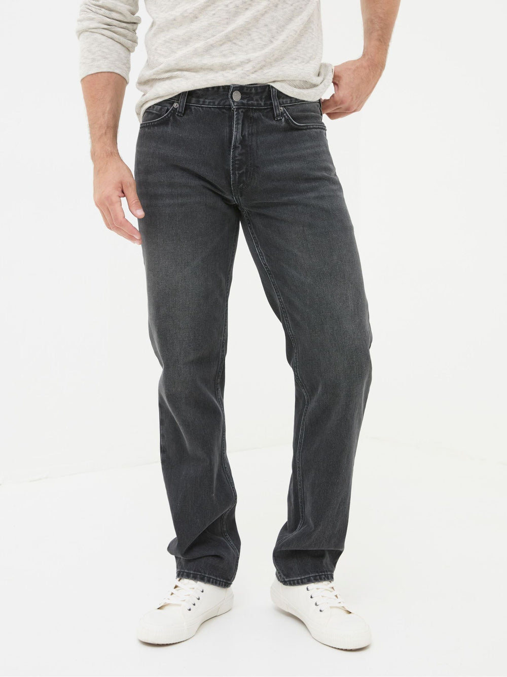 Vintage Black Straight Fit Jeans