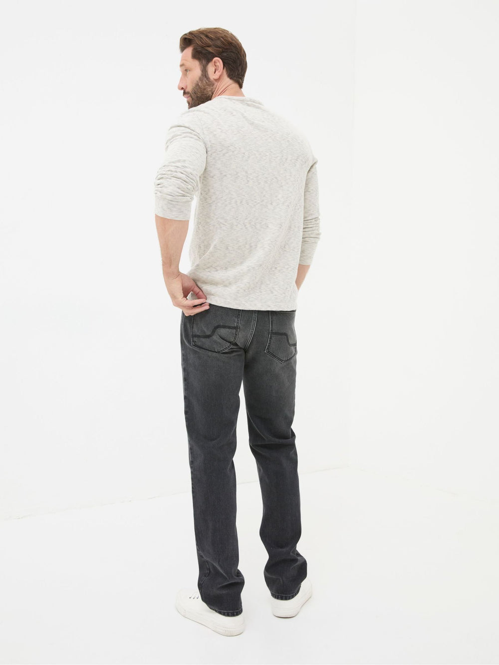 Vintage Black Straight Fit Jeans