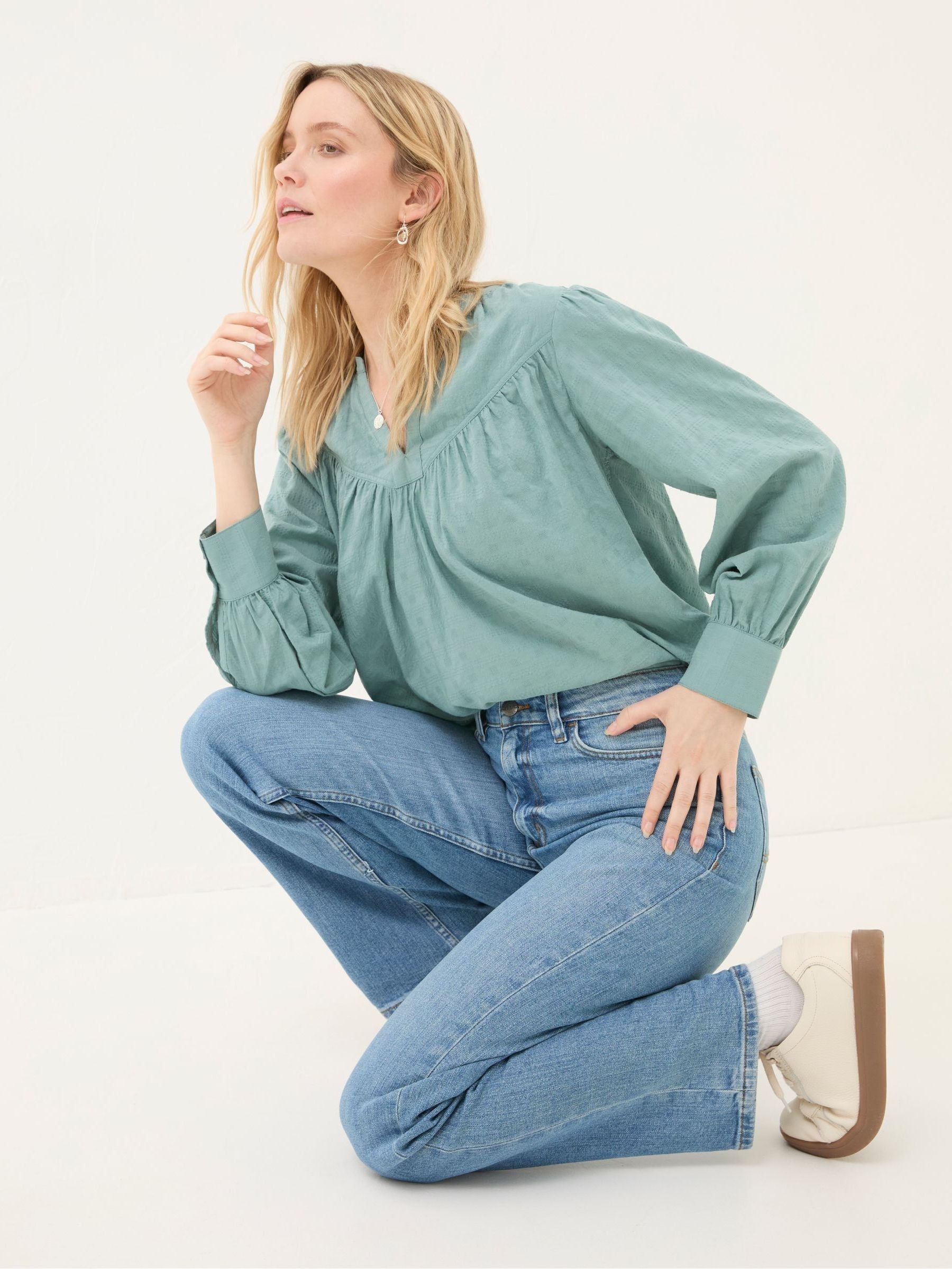 Carmel Light Vintage Blue Comfort Straight Jeans