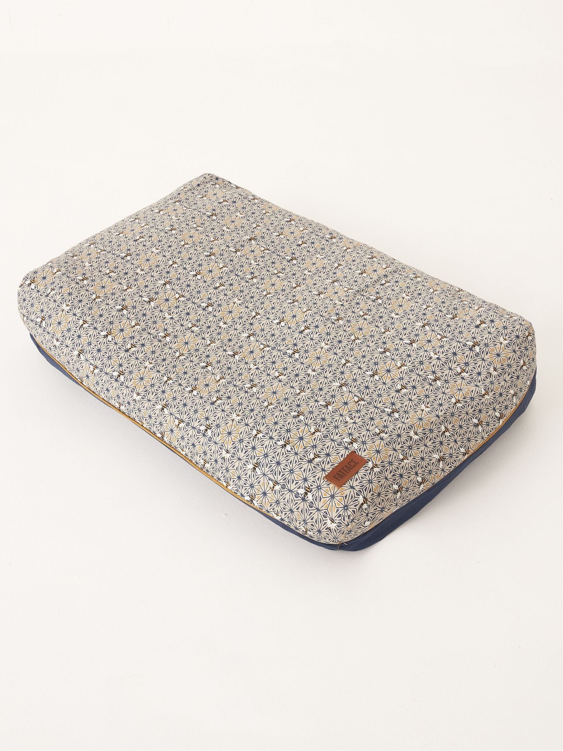 Blue 71cmx98cm Bee Print Cushion Pet Bed