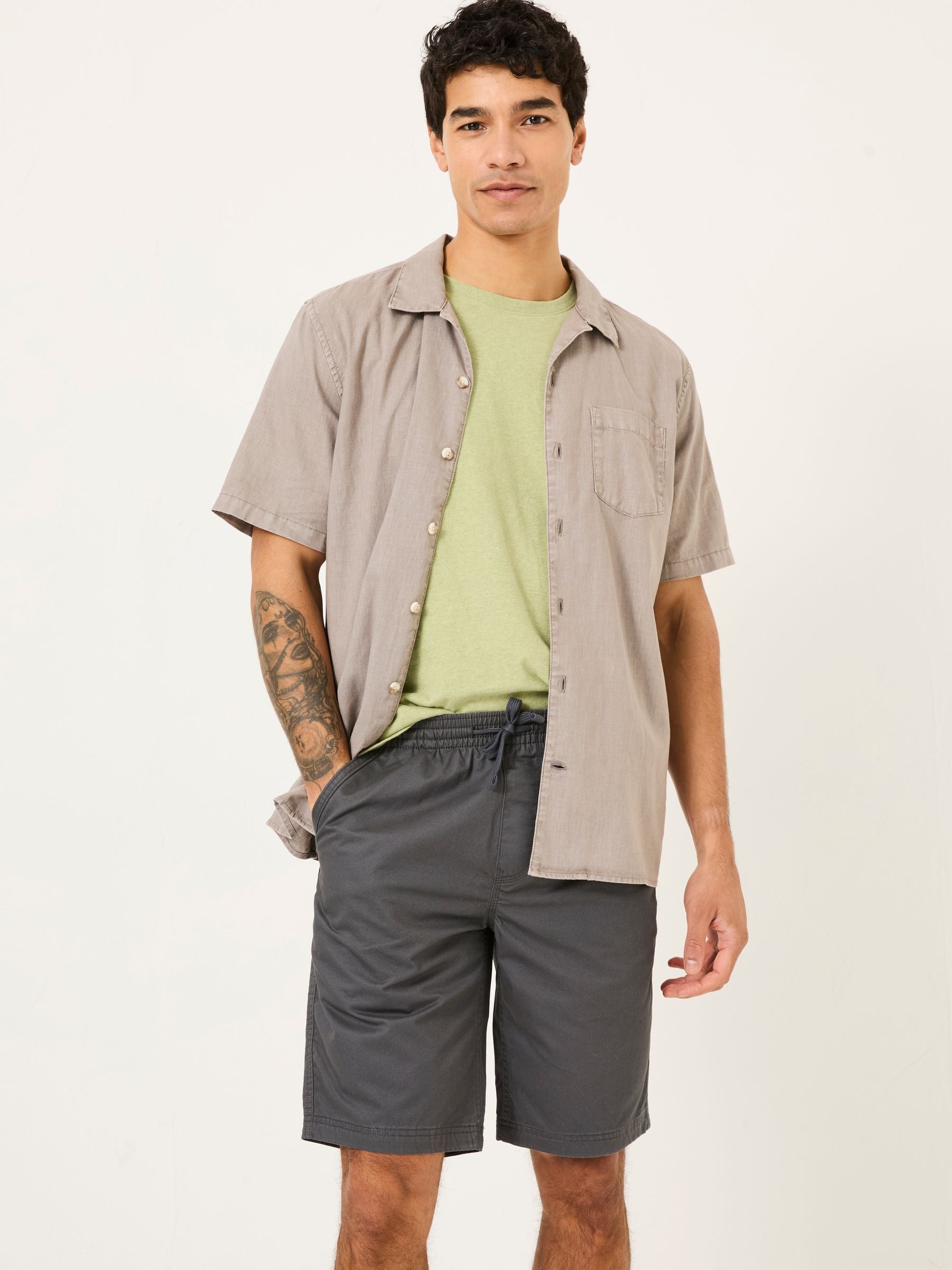 Seaton Dark Grey Pull On Shorts