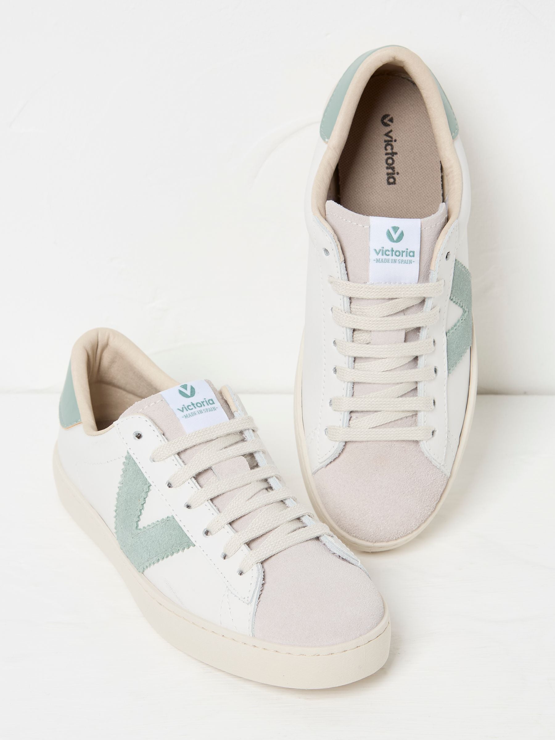 Victoria Berlin White & Green Trainers