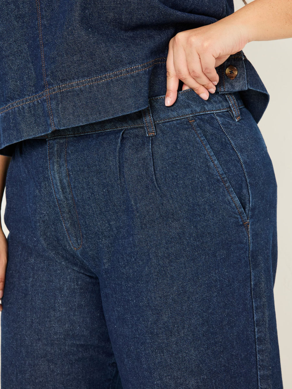 Arie Ink Wide Leg Jeans