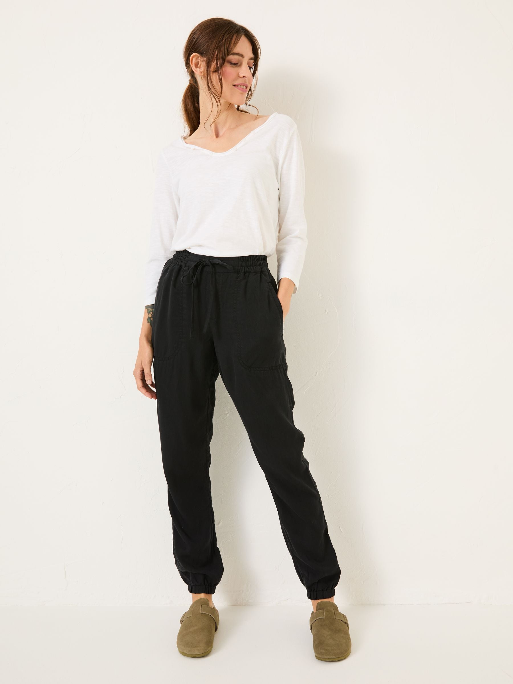 Lyme Black Cuffed Joggers