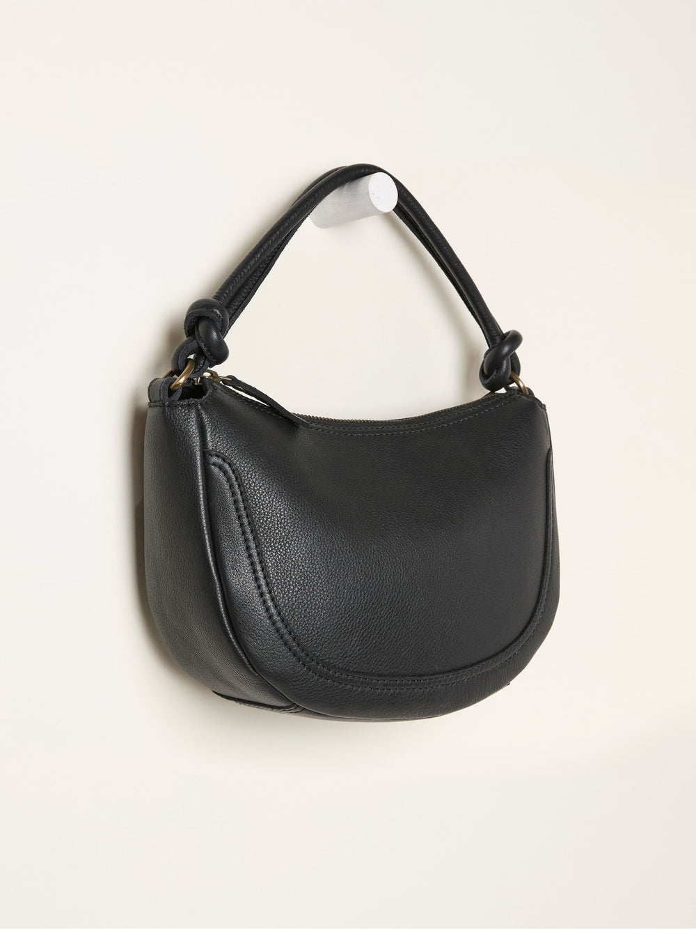 Black Knot Handle Bag