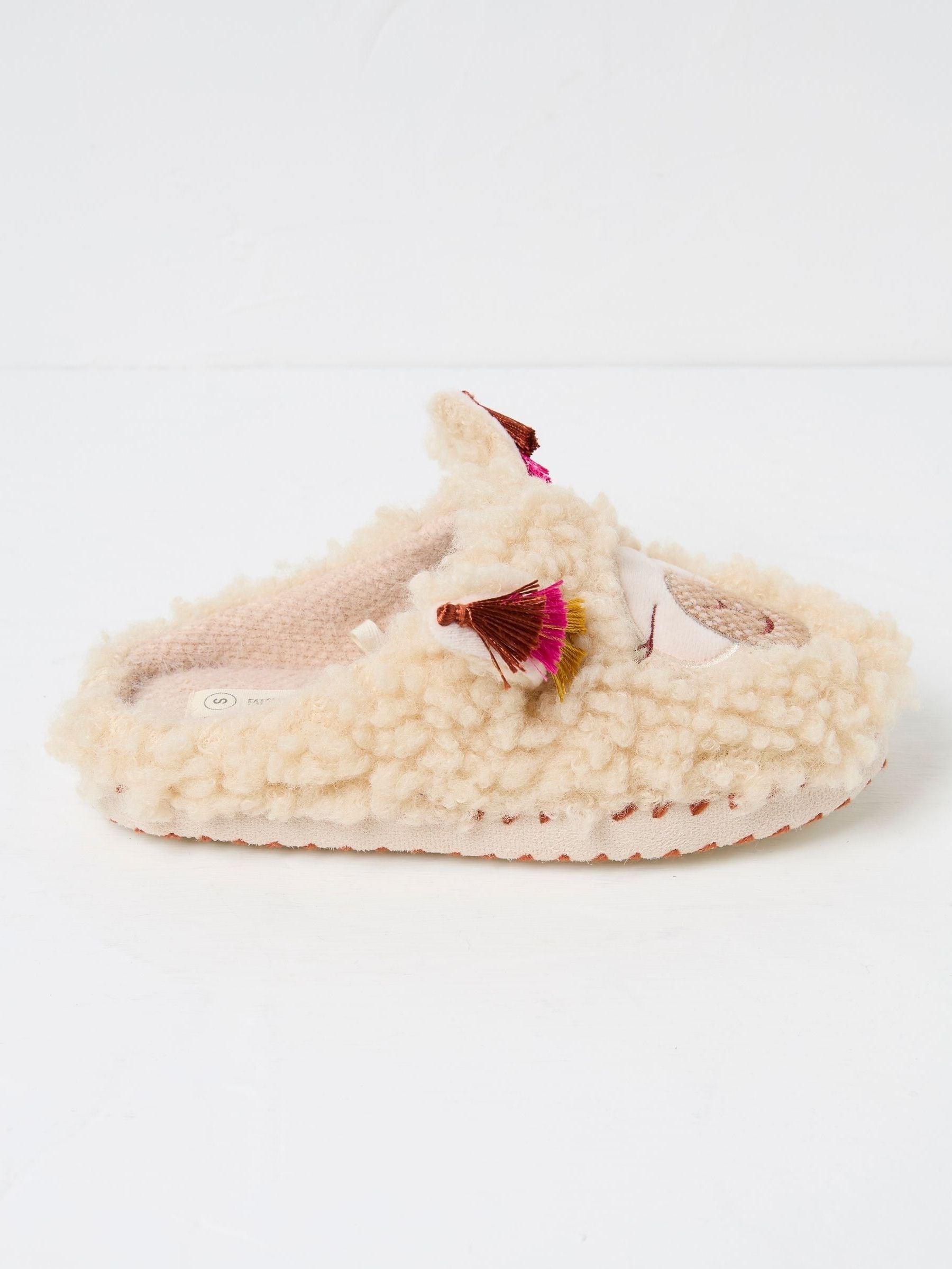 Lila Ivory Llama Slippers