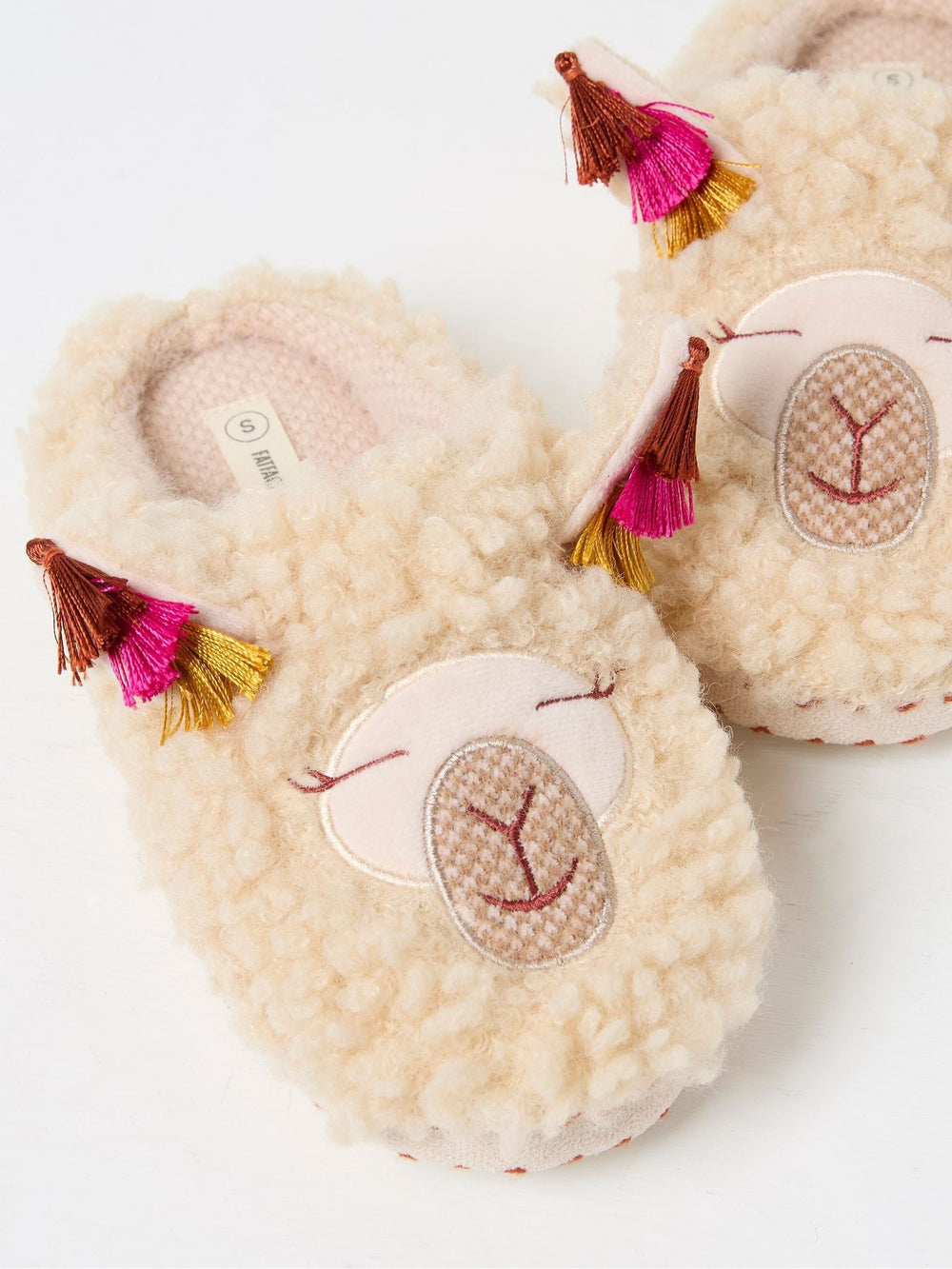 Lila Ivory Llama Slippers