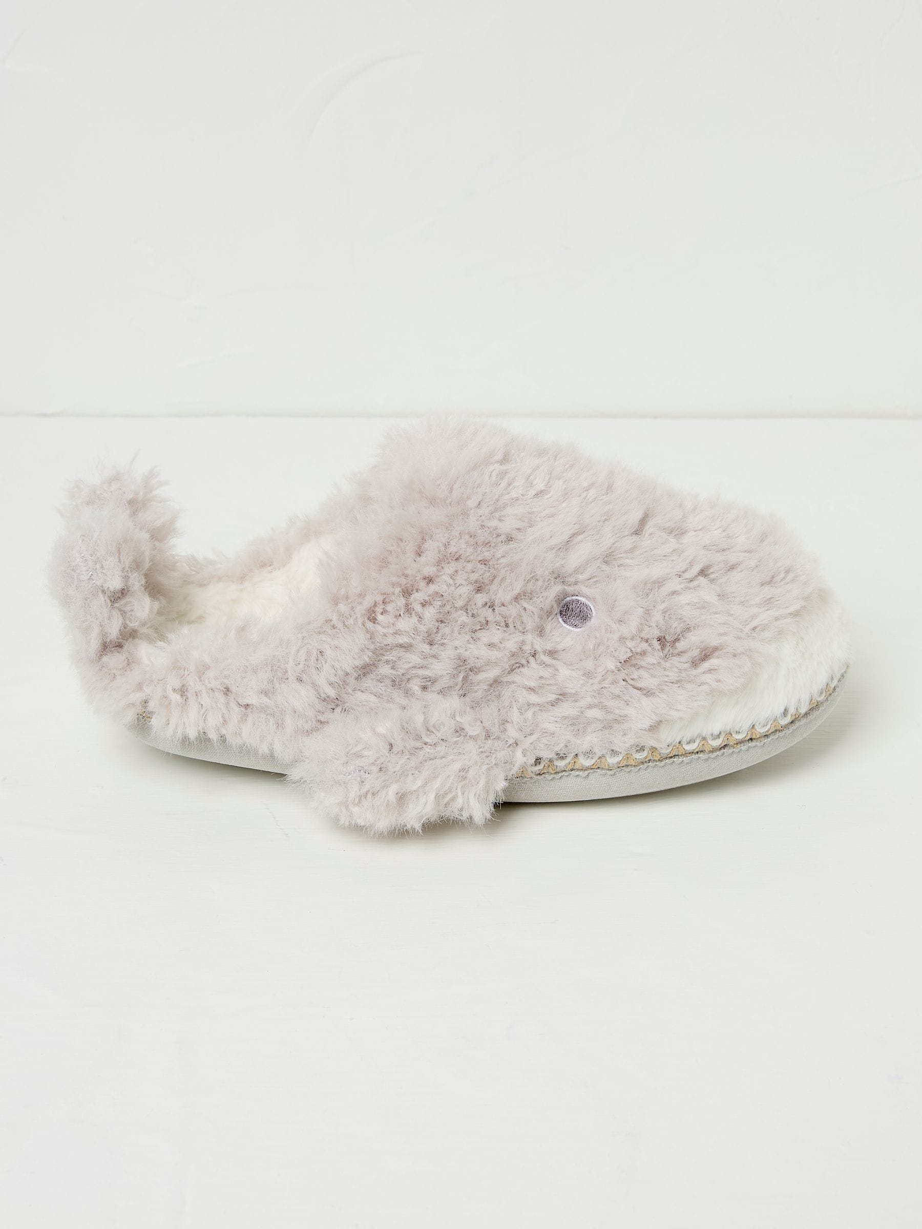 Wynn Whale Light Grey Slippers